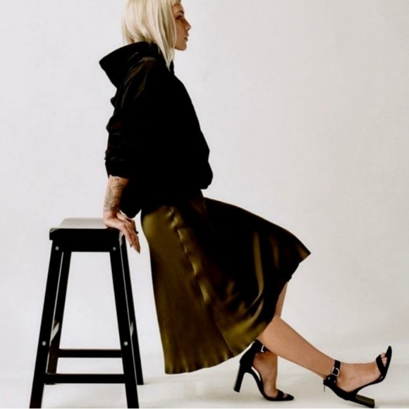 $395 NIB! RAG & BONE Black Suede Ellis Sandals Size 10 - Picture 5 of 7